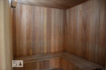 Apartamento à venda com 130m², 3 quartos e 3 vagas Apartamento à venda com 130m², 3 quartos e 3 vagasSauna