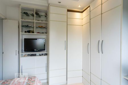 Apartamento à venda com 130m², 3 quartos e 3 vagas Apartamento à venda com 130m², 3 quartos e 3 vagasQuarto 2