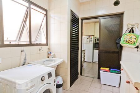 Apartamento à venda com 174m², 3 quartos e 2 vagasÁrea de Serviço