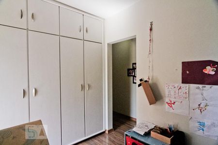 Apartamento à venda com 174m², 3 quartos e 2 vagasSuíte 2