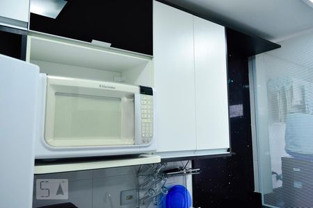 Apartamento à venda com 52m², 2 quartos e 1 vagaCozinha Armario de Teto