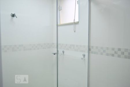 Apartamento à venda com 52m², 2 quartos e 1 vagaBanheiro com Box de Vidro