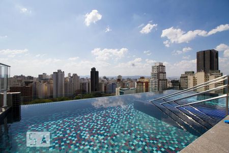 Apartamento à venda com 50m², 1 quarto e 1 vaga Apartamento à venda com 50m², 1 quarto e 1 vagaÁrea comum - Piscina