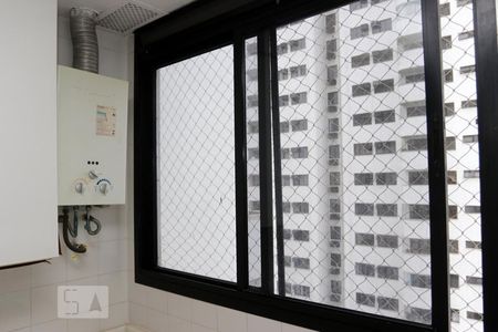 Apartamento à venda com 80m², 2 quartos e 1 vagaCozinha e Área de Serviço