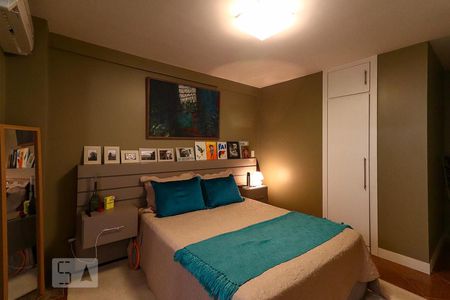 Apartamento à venda com 360m², 5 quartos e 3 vagas Apartamento à venda com 360m², 5 quartos e 3 vagasSuíte 4