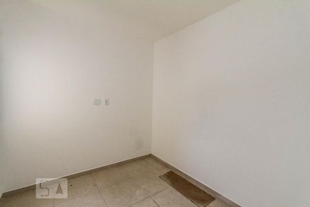 Casa de condomínio para alugar com 50m², 1 quarto e sem vagaQuarto