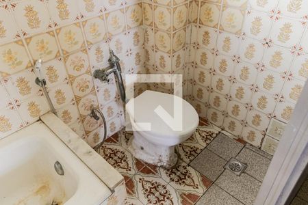 Apartamento à venda com 100m², 3 quartos e 1 vaga Apartamento à venda com 100m², 3 quartos e 1 vagaBanheiro Social