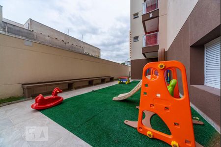 Apartamento à venda com 102m², 2 quartos e 3 vagas Apartamento à venda com 102m², 2 quartos e 3 vagasÁrea Comum - Playground