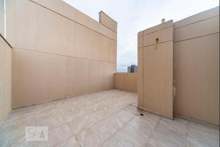 Apartamento à venda com 102m², 2 quartos e 3 vagas Apartamento à venda com 102m², 2 quartos e 3 vagasCobertura