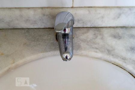 Apartamento para alugar com 90m², 3 quartos e 1 vagaDetalhe banheiro