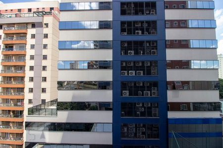 Apartamento à venda com 193m², 4 quartos e 2 vagasVista do Quarto 3