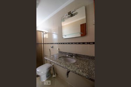 Apartamento à venda com 193m², 4 quartos e 2 vagasBanheiro da Suíte