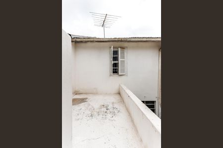 Casa à venda com 120m², 2 quartos e 1 vagaEscadas Terraço