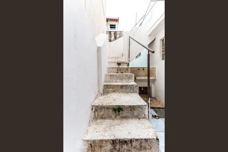 Casa à venda com 120m², 2 quartos e 1 vagaEscadas Terraço