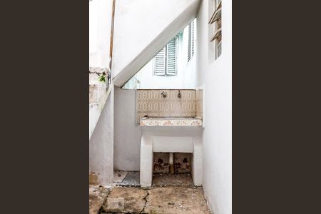 Casa à venda com 120m², 2 quartos e 1 vagaÁrea de Serviço