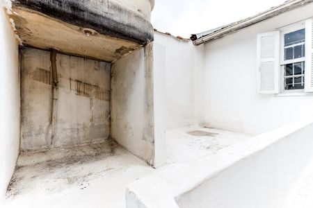 Casa à venda com 120m², 2 quartos e 1 vagaEscadas Terraço