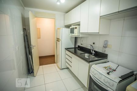 Apartamento à venda com 50m², 2 quartos e 1 vagaCozinha - Armários