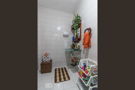 Apartamento à venda com 80m², 3 quartos e 1 vaga Apartamento à venda com 80m², 3 quartos e 1 vagaBanheiro