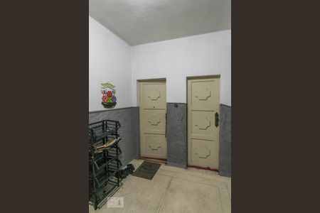 Apartamento à venda com 80m², 3 quartos e 1 vaga Apartamento à venda com 80m², 3 quartos e 1 vagaEntradas do imóvel (Social e serviço)