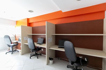 Studio à venda com 40m², 1 quarto e sem vaga Studio à venda com 40m², 1 quarto e sem vagaLan House