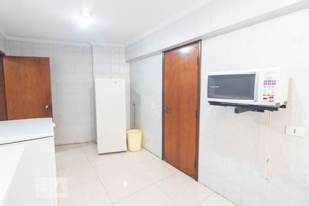 Apartamento à venda com 133m², 3 quartos e 3 vagas Apartamento à venda com 133m², 3 quartos e 3 vagasCozinha do Salão de Festas