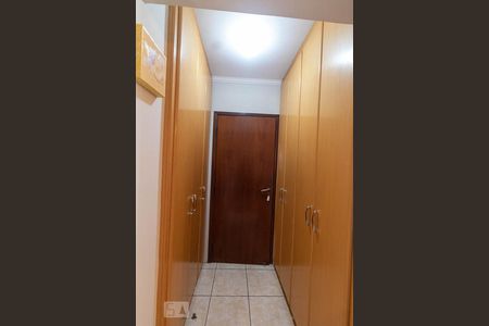 Apartamento à venda com 133m², 3 quartos e 3 vagas Apartamento à venda com 133m², 3 quartos e 3 vagasSuíte  3