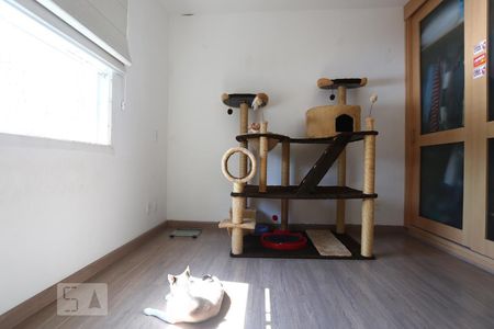 Casa de condomínio à venda com 90m², 3 quartos e 2 vagasSuíte