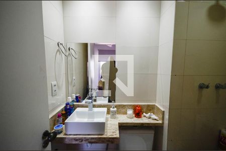 Apartamento à venda com 86m², 3 quartos e 1 vaga Apartamento à venda com 86m², 3 quartos e 1 vagaBanheiro da Suíte