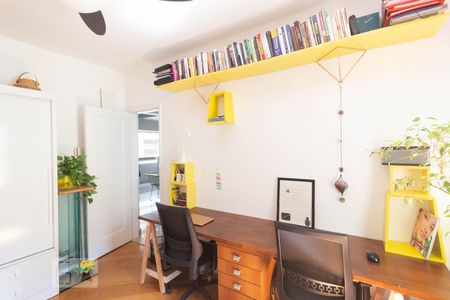 Apartamento à venda com 106m², 3 quartos e 1 vaga Apartamento à venda com 106m², 3 quartos e 1 vagaQuarto 1