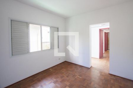 Casa à venda com 145m², 2 quartos e 2 vagas Casa à venda com 145m², 2 quartos e 2 vagasCorredor/Sala