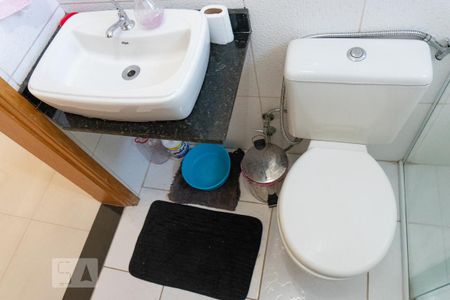 Apartamento à venda com 47m², 2 quartos e 1 vaga Apartamento à venda com 47m², 2 quartos e 1 vagaBanheiro pia