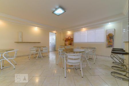 Apartamento à venda com 85m², 3 quartos e 2 vagas Apartamento à venda com 85m², 3 quartos e 2 vagasÁrea comum - Salão de festas