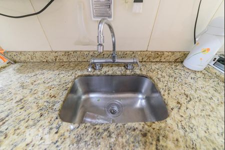 Apartamento à venda com 85m², 3 quartos e 2 vagas Apartamento à venda com 85m², 3 quartos e 2 vagasCozinha - Torneira