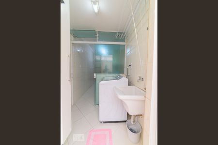 Apartamento à venda com 85m², 3 quartos e 2 vagas Apartamento à venda com 85m², 3 quartos e 2 vagasÁrea de Serviço