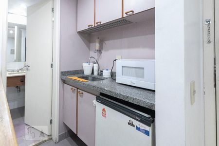 Studio para alugar com 32m², 1 quarto e 1 vaga Studio para alugar com 32m², 1 quarto e 1 vagaCozinha