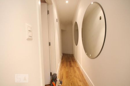 Apartamento à venda com 257m², 3 quartos e 4 vagasCorredor