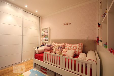 Apartamento à venda com 257m², 3 quartos e 4 vagasSuíte 1