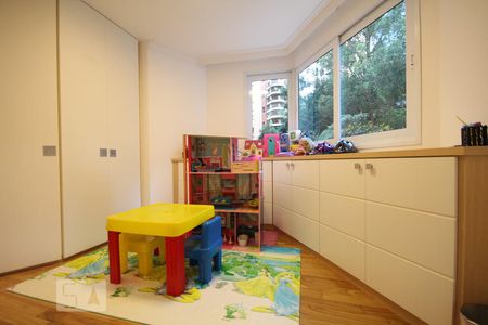 Apartamento à venda com 257m², 3 quartos e 4 vagasSala de Brinquedos