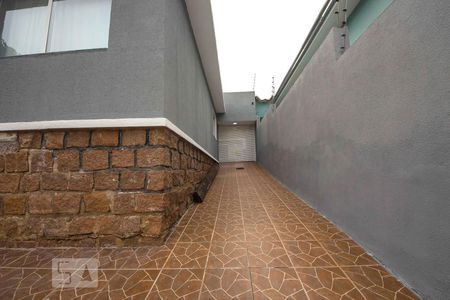 Casa à venda com 200m², 3 quartos e 4 vagas Casa à venda com 200m², 3 quartos e 4 vagasGaragem