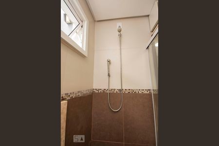 Casa à venda com 200m², 3 quartos e 4 vagas Casa à venda com 200m², 3 quartos e 4 vagasBanheiro 2