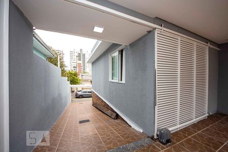 Casa à venda com 200m², 3 quartos e 4 vagas Casa à venda com 200m², 3 quartos e 4 vagasGaragem