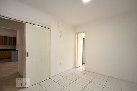 Casa à venda com 200m², 3 quartos e 4 vagas Casa à venda com 200m², 3 quartos e 4 vagasQuarto 3