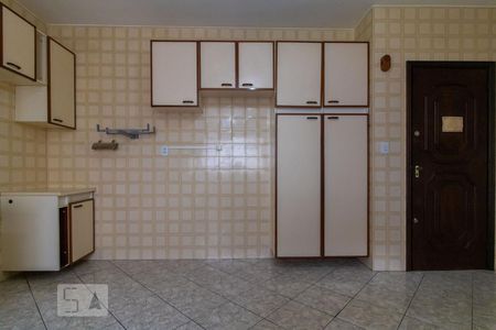 Apartamento à venda com 107m², 3 quartos e 2 vagasCozinha