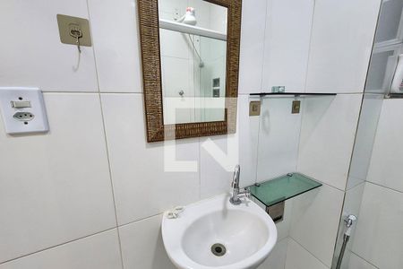 Banheiro de apartamento para alugar com 1 quarto, 30m² em Centro, Rio de Janeiro