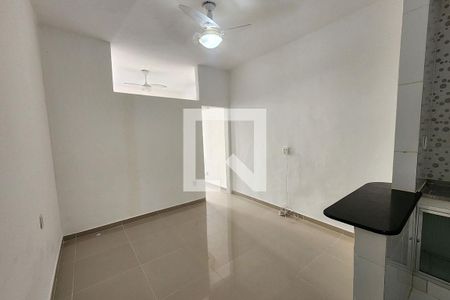 Sala de apartamento para alugar com 1 quarto, 30m² em Centro, Rio de Janeiro