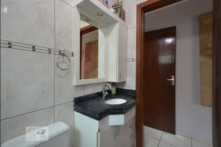 Casa à venda com 200m², 3 quartos e 2 vagas Casa à venda com 200m², 3 quartos e 2 vagasSuite Quarto 1