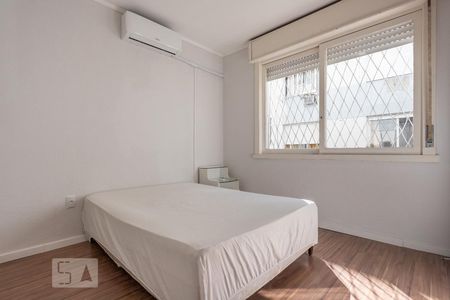 Quarto de apartamento para alugar com 1 quarto, 45m² em Passo da Areia, Porto Alegre