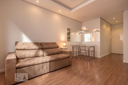 Sala de apartamento para alugar com 1 quarto, 45m² em Passo da Areia, Porto Alegre