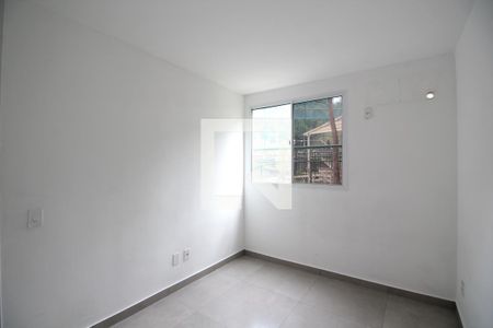 Quarto 1 de apartamento para alugar com 2 quartos, 68m² em Curicica, Rio de Janeiro