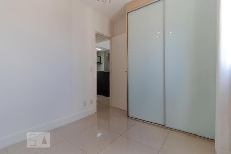 Apartamento para alugar com 70m², 2 quartos e 2 vagasQuarto